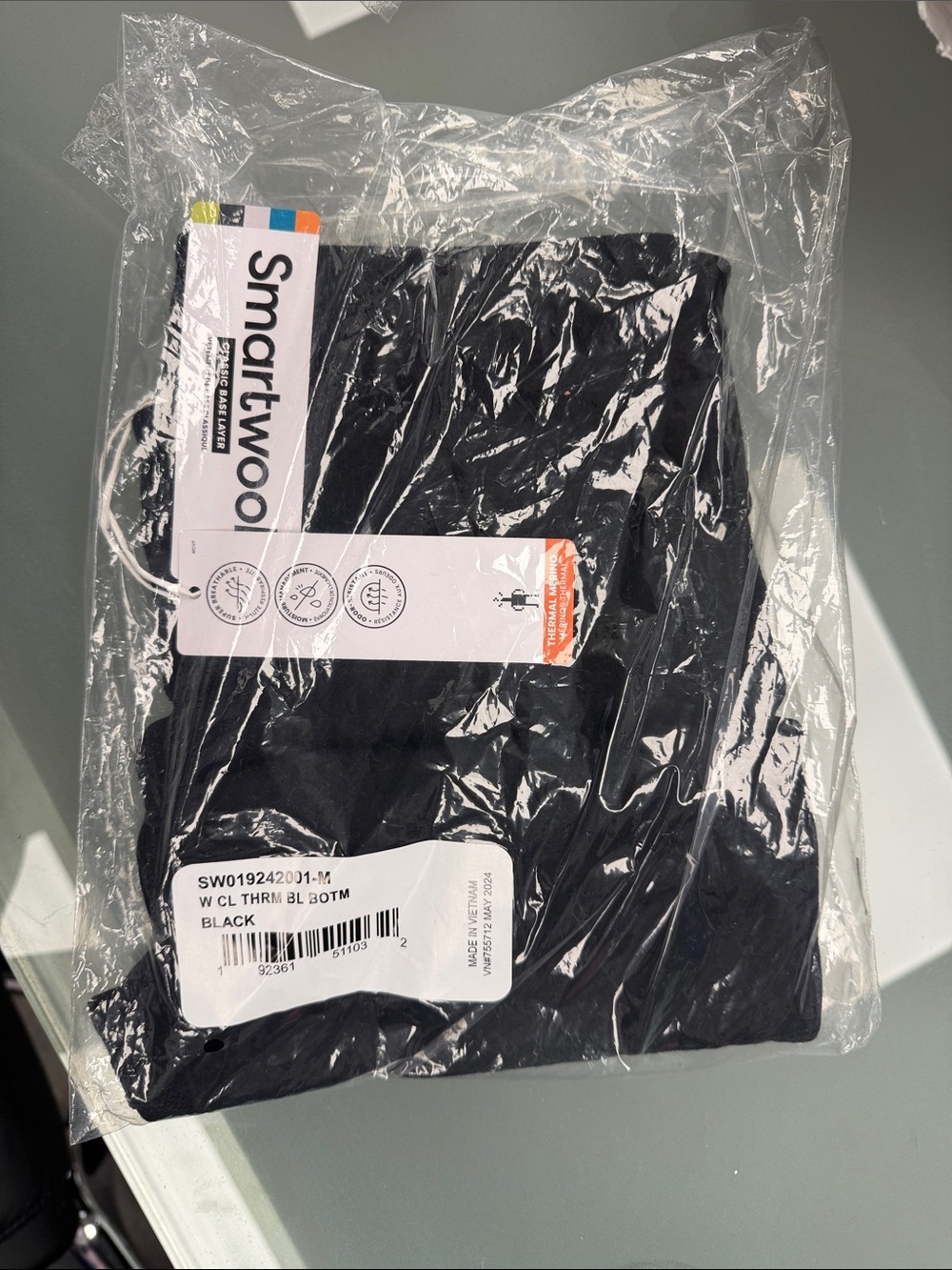 NEVER WORN IN PACKAGING Smartwool Black Thin Base Layer leggings